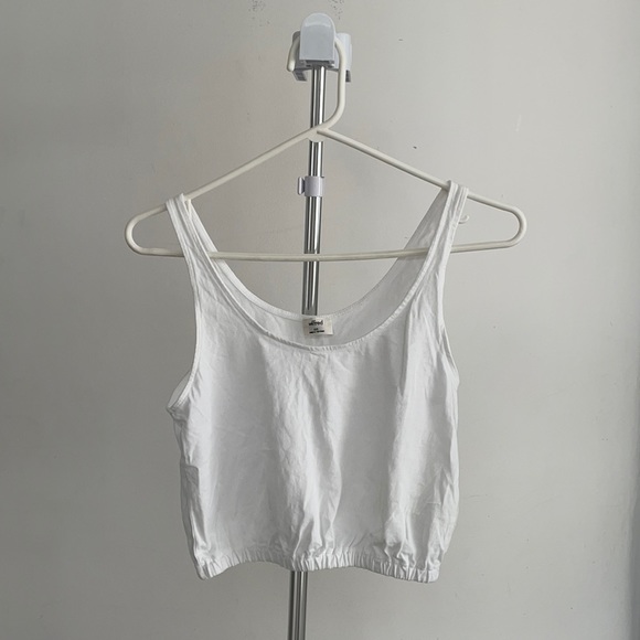 Aritzia Tops - ARITZIA WILFRED Cropped White Tank Top - Size XXS